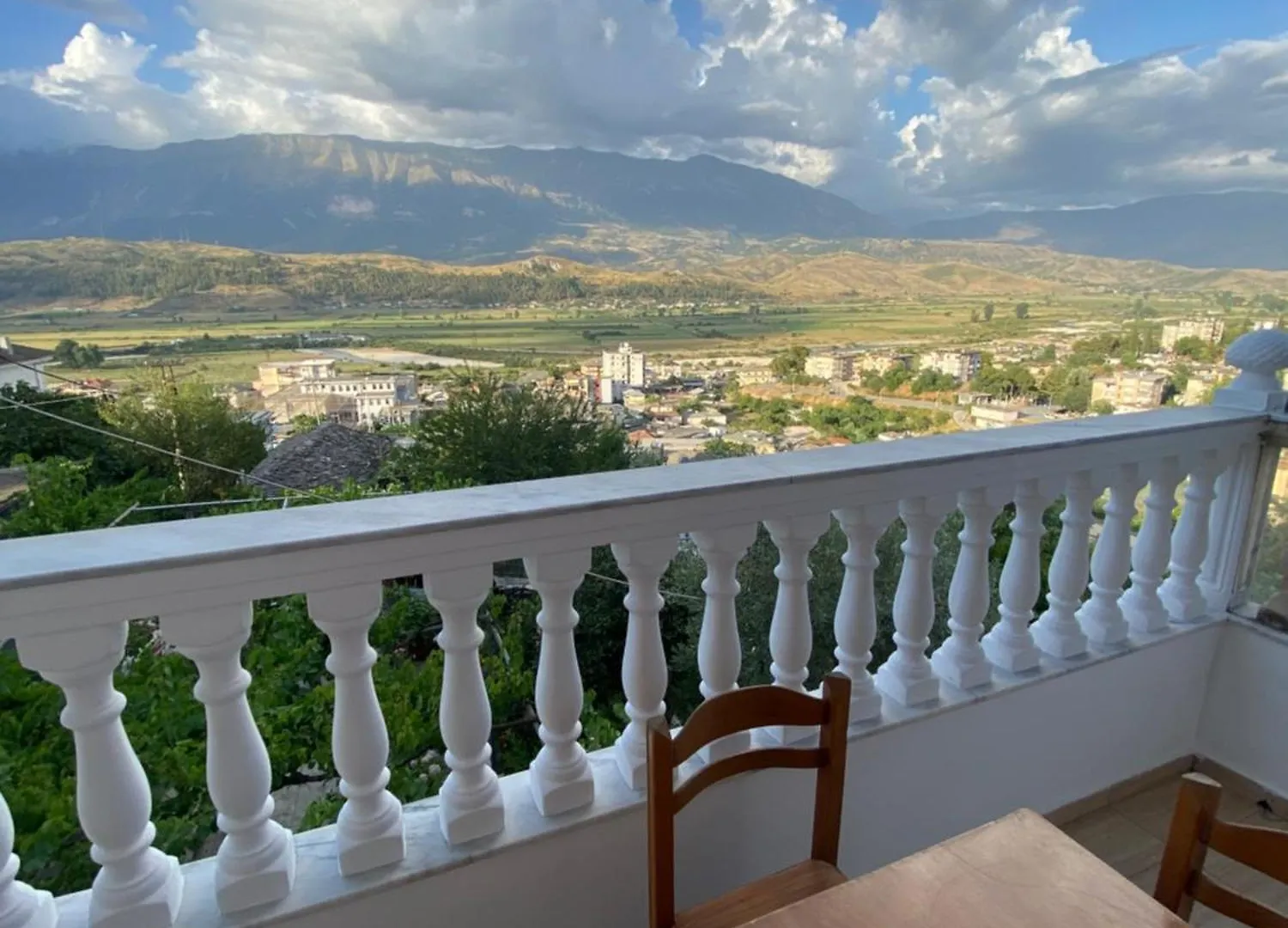Stonetale Garden Guesthouse Gjirokaster Guest house