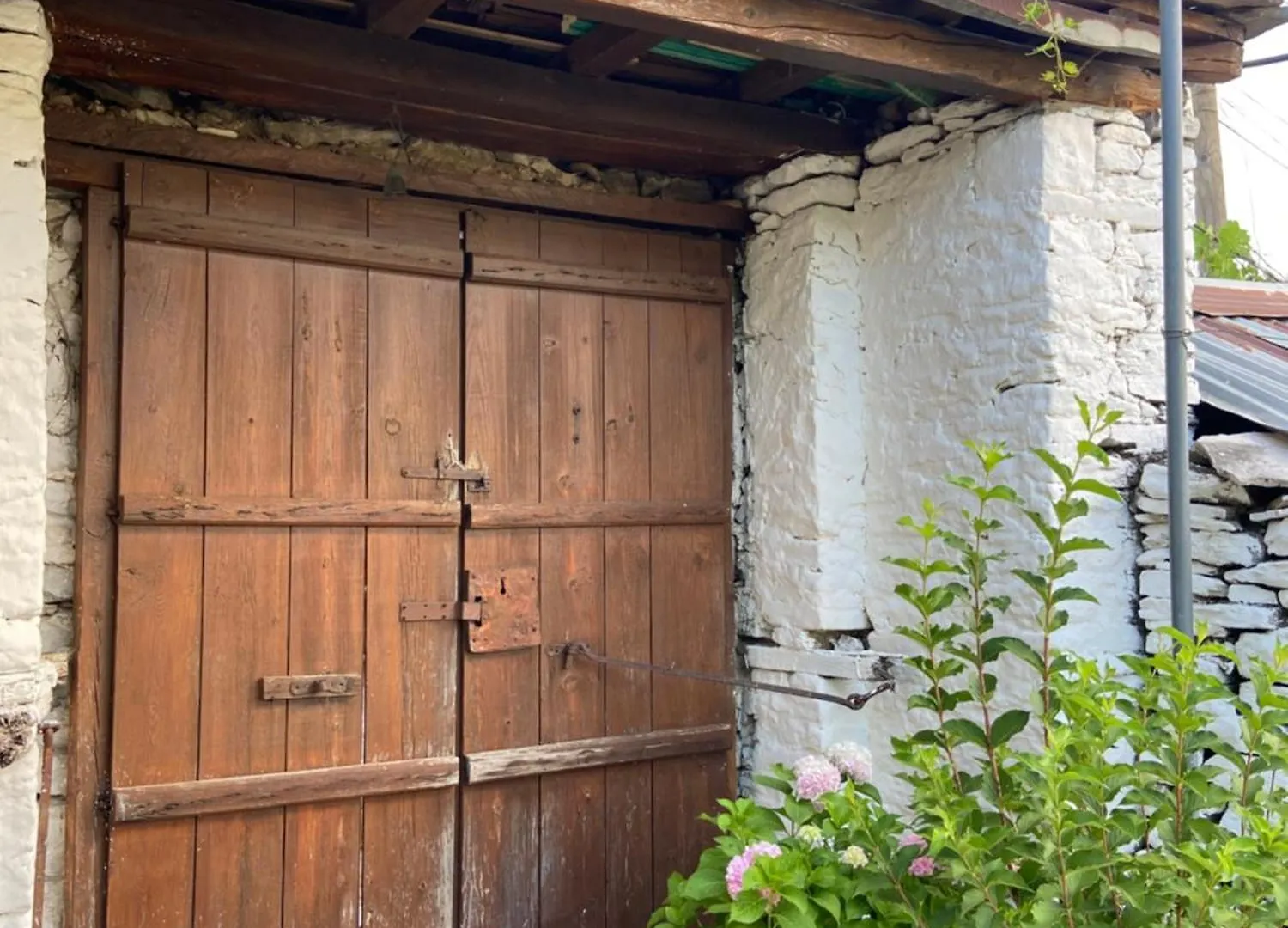 Stonetale Garden Guesthouse Gjirokaster 0*,  Albania